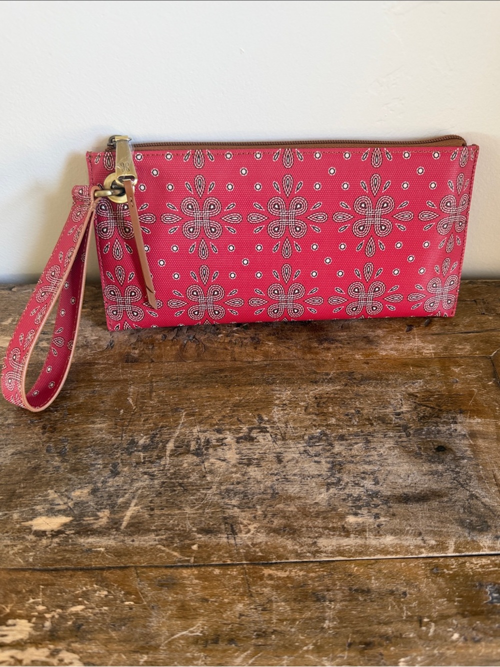 HOBO Red Floral-Print Wristlet Clutch 10” x 5” NWOT
